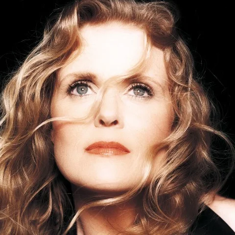 Tierney Sutton