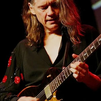 Robben Ford