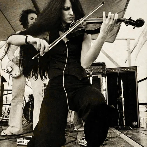 Scarlet Rivera