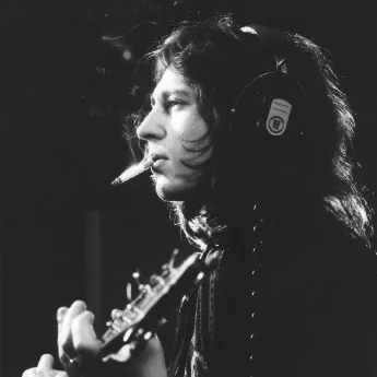 Alan Ross